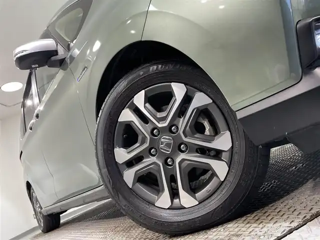 ホンダ フリード ハイブリット クロスター ホンダセンシング 愛知県 2021(令3)年 3.4万km シルバーミストグリーンM 純正ナビ　/（Bluetooth/FM/AM/SD/CD・DVD再生/地デジ/iPod)/両側パワースライドドア　/ホンダセンシング/　　-レーダークルーズコントロール　/　　-衝突軽減ブレーキ　/　　-車線逸脱警報/　　-先行車発進お知らせ機能/　　-標識認識機能/シートヒーター　/ビルトインＥＴＣ　/ＬＥＤヘッドライト　/バックカメラ　/前後ドライブレコーダー　/純正フロアマット　/ＬＥＤフォグランプ/プッシュスタート/　　-スマートキー