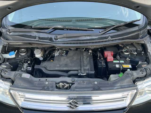 スズキ ワゴンＲ スティングレー X 京都府 2008(平20)年 6万km スパークブラックパール ワンオーナー/純正オーディオ/・CD/FM/AM/ETC/盗難防止装置/革巻きステアリング/スマートキー×2/プッシュスタートボタン/オートエアコン/純正14インチアルミホイール/純正フロアマット/取扱説明書/保証書