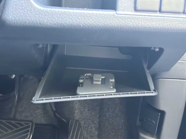 スズキ ワゴンＲ スティングレー X 京都府 2008(平20)年 6万km スパークブラックパール ワンオーナー/純正オーディオ/・CD/FM/AM/ETC/盗難防止装置/革巻きステアリング/スマートキー×2/プッシュスタートボタン/オートエアコン/純正14インチアルミホイール/純正フロアマット/取扱説明書/保証書