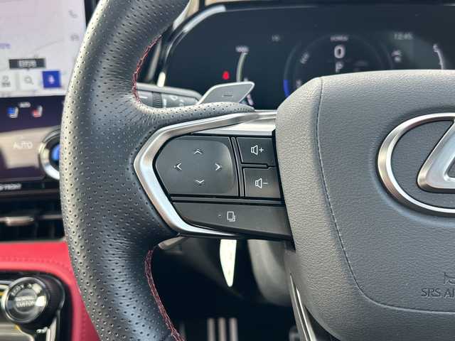 レクサス ＮＸ 450h+ Fスポーツ 山口県 2023(令5)年 2.2万km ホワイトノーヴァガラスフレーク ワンオーナー車/純正エアロ/サンルーフ/純正ナビ/Bluetooth/フルセグTV/バック＆全周囲カメラ/ヘッドアップディスプレイ/ブラインドスポットモニター/デジタルインナーミラー/パワーバックドア/赤黒レザーシート/前席パワーシート/前席シートヒーター＆ベンチレーション/ステアリングヒーター/レーダークルーズコントロール/ステアリングスイッチ/電動チルト＆テレスコピック/純正20インチAW/保証書・取説/スペアキー1個・カードキー1枚