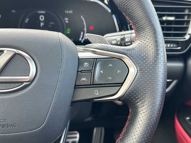 レクサス ＮＸ 450h+ Fスポーツ 山口県 2023(令5)年 2.2万km ホワイトノーヴァガラスフレーク ワンオーナー車/純正エアロ/サンルーフ/純正ナビ/Bluetooth/フルセグTV/バック＆全周囲カメラ/ヘッドアップディスプレイ/ブラインドスポットモニター/デジタルインナーミラー/パワーバックドア/赤黒レザーシート/前席パワーシート/前席シートヒーター＆ベンチレーション/ステアリングヒーター/レーダークルーズコントロール/ステアリングスイッチ/電動チルト＆テレスコピック/純正20インチAW/保証書・取説/スペアキー1個・カードキー1枚