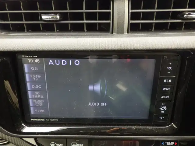 トヨタ アクア X－URBAN 千葉県 2015(平27)年 5.1万km グレーメタリック 社外SDナビ/地デジTV/【DVD/CD再生機能　Bluetooth接続】/バックカメラ/ハーフレザーシート/革巻きステアリング/ステアリングスイッチ/ETC/LEDヘッドライト/フォグライト/ウインカーミラー/エアロ/純正16インチアルミホイル/スマートキー