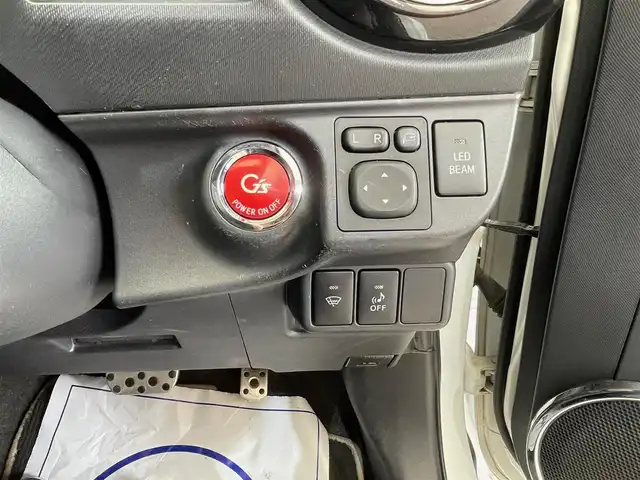 トヨタ アクア G G’s 岩手県 2015(平27)年 11.5万km ライムホワイトパールクリスタルシャイン 寒冷地仕様/専用サスペンション/クルーズコントロール/バックカメラ/ドライブレコーダー/ETC/横滑り防止装置/アイドリングストップ/社外ナビ（CD DVD フルセグ）/純正１７インチアルミホイール/エンジンスターター/ワイパーデアイサー/LEDヘッドライト/フォグランプ/専用シート/専用フロアマット