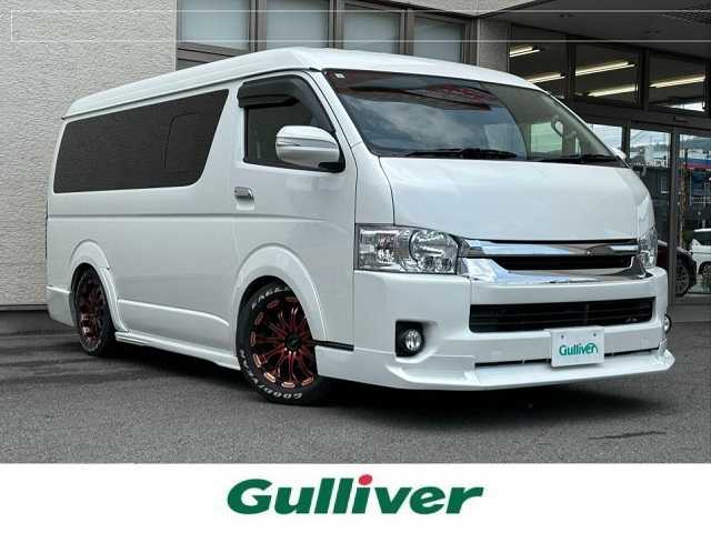 トヨタ ハイエース GL 大阪府 2017(平29)年 6.4万km ホワイトパールクリスタルシャイン 社外7.7インチナビ/（フルセグ／ＢＴ／ＣＤ／ＤＶＤ）/フリップダウンモニター/フルエアロ/ベッドキット/バックモニター/片側パワースライド/LEDヘッドライト/社外17インチAW/（LOXARNY BATTLESHIP)/レザー調シートカバー/ETC