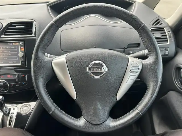 日産 セレナ ハイウェイスター 岡山県 2011(平23)年 7.8万km ブリリアントホワイトパール 登録時走行距離78045km/純正ナビ/フルセグTV(AM.FM.CD.DVD.TV.BT)/純正フリップダウンモニター/両側パワースライドドア/スマートキー/バックカメラ/ETC/横滑り防止装置/クルーズコントロール/オートライト/アイドリングストップ/16インチ純正AW/純正フロアマット/ドアバイザー/プッシュスタート