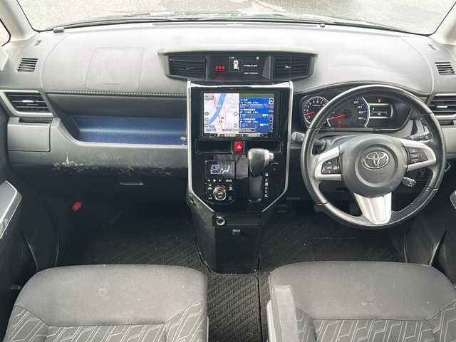 トヨタ ルーミー カスタムG S 京都府 2017(平29)年 13.3万km ブラックマイカメタリック 社外9インチナビ/フルセグ/Bluetooth/衝突軽減装置/両側電動スライドドア/クルーズコントロール/禁煙車/クリアランスソナー/バックカメラ/ETC/LEDヘッドライト/スマートキー/ドライブレコーダー/純正アルミ/電動格納ミラー/プッシュスタート/アイドリングストップ