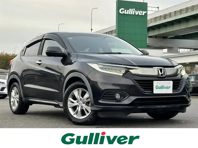ホンダ ヴェゼル X ホンダセンシング 愛知県 2018(平30)年 2.8万km ルーセブラックM 純正ナビ/フルセグTV/Bluetooth/DVD/CD/AM/FM/USB/AUX/iPod/SD/レーダークルーズコントロール/プリクラッシュセーフティ/レーントレーラーアシスト/横滑り防止機能/ドライブレコーダー（前後）/純正フロアマット/純正16インチAW/LEDヘッドライト/オートライト/ビルトインETC/スマートキー