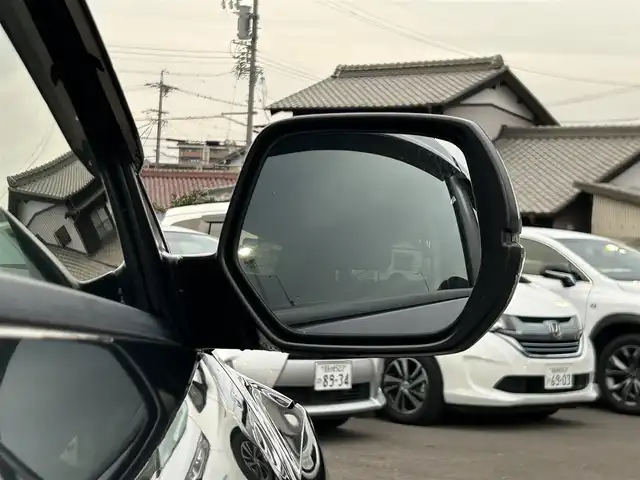 ホンダ ヴェゼル X ホンダセンシング 愛知県 2018(平30)年 2.8万km ルーセブラックM 純正ナビ/フルセグTV/Bluetooth/DVD/CD/AM/FM/USB/AUX/iPod/SD/レーダークルーズコントロール/プリクラッシュセーフティ/レーントレーラーアシスト/横滑り防止機能/ドライブレコーダー（前後）/純正フロアマット/純正16インチAW/LEDヘッドライト/オートライト/ビルトインETC/スマートキー