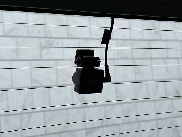 ホンダ フリード ハイブリット G ホンダセンシング 長野県 2021(令3)年 4.8万km プラチナホワイトパール ・社外メーカーオプションナビ/(Bluetooth/CD/DVD/フルセグTV/HDMI)/・バックカメラ/・USB入力端子/・前後ドライブレコーダー/・両側パワースライドドア/・純正フロアマット/・社外モデューロエアロ(フロント/サイド/リア)/・社外17インチアルミホイール/・コーナーセンサー/・レーンキープアシスト/・クルーズコントロール/・LEDヘッドライト/・社外キャリパー/・社外サブウーハー(TS-WX130DA)