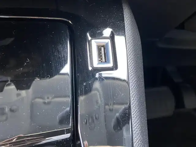 プジョー ２０８ アリュール 栃木県 2021(令3)年 6.3万km パール ACC/レーンキープ/AppleCarPlay/バックカメラ/純正ディスプレイオーディオ/ハーフレザー/置くだけ充電/ETC/LED/純正16インチAW/社外ドラレコ前後
