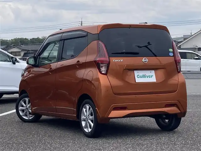 日産 デイズ X 島根県 2020(令2)年 3.7万km プレミアムサンシャインオレンジ ディーラーOPナビ(CD/DVD/BT/フルセグ)/エマージェンシーブレーキ/車線逸脱警報/全方位カメラ/アイドリングストップ/ステアリングリモコン/前後ドラインブレコーダー/オートライト/純正ドアバイザー/純正フロアマット