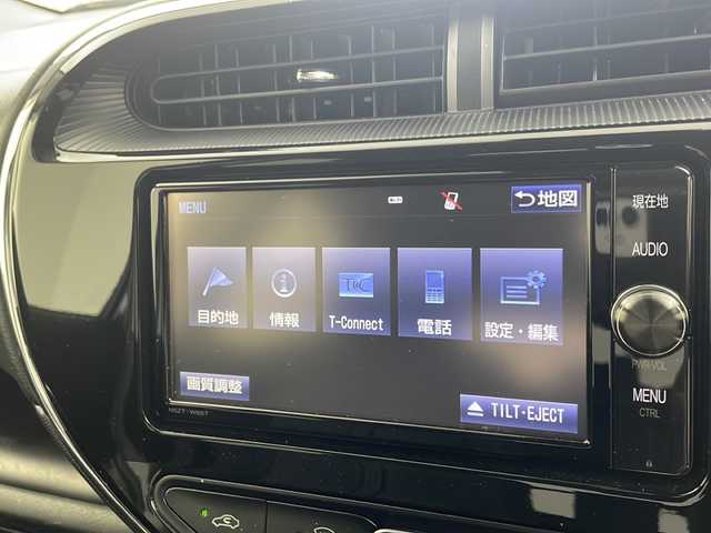 トヨタ アクア クロスオーバー 岐阜県 2017(平29)年 6.1万km ブラックマイカ 純正ナビ/（CD/DVD/Bluetooth/フルセグ）/バックカメラ/純正16インチアルミホイール/トヨタセーフティセンス/・プリクラッシュセーフティ/・レーンデパーチャーアラート/・オートハイビーム/ハーフレザーシート/プッシュスタート/スマートキー/ステアリングスイッチ/ETC