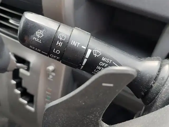 トヨタ ヴォクシー ZS 煌Ⅱ 東京都 2009(平21)年 10.7万km シルバーM 純正ナビ/CD/DVD/TV/Bluetooth/バックカメラ/ビルトインETC/フロントドライブレコーダー/両側パワースライドドア/リヤエアコン/オートライト/スマートキー