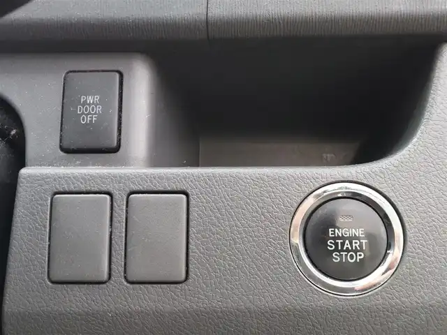 トヨタ ヴォクシー ZS 煌Ⅱ 東京都 2009(平21)年 10.7万km シルバーM 純正ナビ/CD/DVD/TV/Bluetooth/バックカメラ/ビルトインETC/フロントドライブレコーダー/両側パワースライドドア/リヤエアコン/オートライト/スマートキー