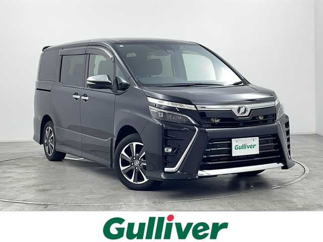 トヨタ ヴォクシー ZS 煌Ⅱ 群馬県 2019(平31)年 5.3万km ブラック 雹害車　アルパイン１１型ナビ　アルパイン１０．１型後席モニター　バックカメラ　ドラレコ　ＥＴＣ　クルーズコントロール　両側電動スライドドア　衝突被害軽減ブレーキ　ＬＥＤライト　オートハイビーム　禁煙車
