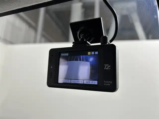 トヨタ ルーミー カスタムG 大阪府 2019(令1)年 3.3万km レーザーブルークリスタルシャイン 純正大型ナビTV (CD/DVD/Bluetooth)/両側電動 /ドラレコ /Bカメラ/コーナーセンサー　/ＬＥＤヘッドライト　/純正アルミホイール　/オートエアコン　/オートライト　/フォグランプ　/スペアキー