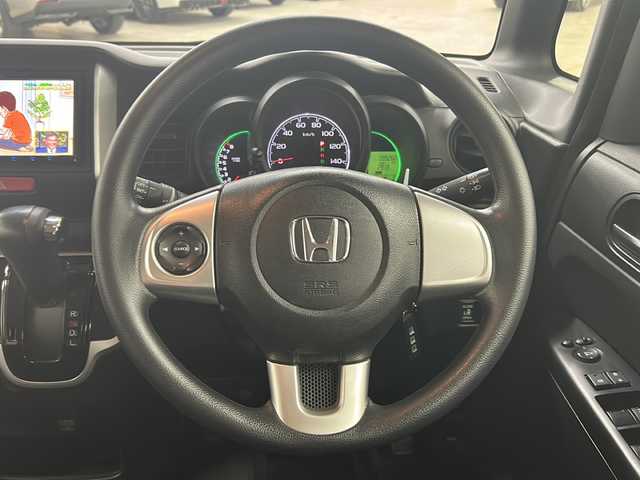 ホンダ Ｎ ＢＯＸ G Lパッケージ 長崎県 2015(平27)年 10万km スマートブラック 社外メモリナビ/（フルセグ/CD/DVD/BTA）/バックカメラ/片側パワースライドドア/ETC/純正フロアマット/チップアップシート/ベンチシート/純正ハロゲンヘッドライト/スマートキー/スペアキー/パワーステアリング/パワーウィンドウ/保証書/取扱説明書