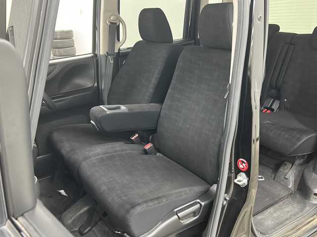 ホンダ Ｎ ＢＯＸ G Lパッケージ 長崎県 2015(平27)年 10万km スマートブラック 社外メモリナビ/（フルセグ/CD/DVD/BTA）/バックカメラ/片側パワースライドドア/ETC/純正フロアマット/チップアップシート/ベンチシート/純正ハロゲンヘッドライト/スマートキー/スペアキー/パワーステアリング/パワーウィンドウ/保証書/取扱説明書