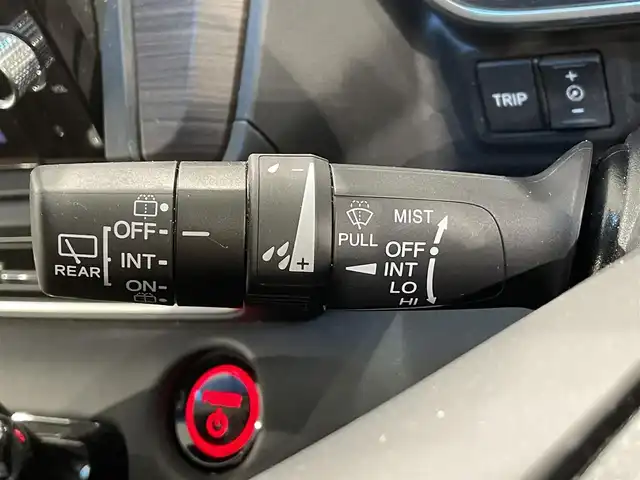 ホンダ オデッセイ ハイブリッド e:HEVアブソルート EX 愛知県 2022(令4)年 4.4万km プラチナホワイトパール 純正９インチナビ　/（Bluetooth/SD/ラジオ/CarPlay/CD・DVD再生/HDMI/USB/フルセグTV)/アラウンドビューモニター　/ホンダセンシング　/　　-衝突軽減ブレーキ/　　-誤発進抑制機能/　　-路線逸脱警報/　　-アダプティブクルーズコントロール/　　-車線維持支援システム/　　-先行車発進お知らせ機能/　　-標識認識機能/両側パワースライドドア　/ＡＣ１００Ｖ　/ＬＥＤヘッドライト　/シートヒーター　/ビルトインＥＴＣ２．０　/電動リアゲード　/ブラインドスポットモニター/コーナーセンサー/ドライブレコーダー　/パワーシート/電動パーキングブレーキ/ＬＥＤフォグランプ/純正フロアマット/プッシュスタート/　　-スマートキー