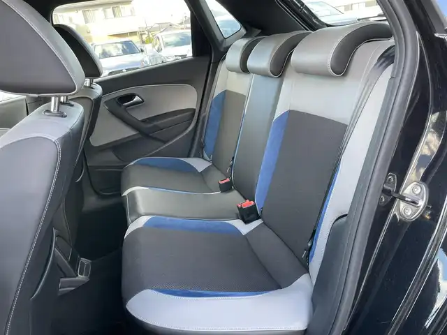 フォルクスワーゲン ポロ ブルーGT 群馬県 2015(平27)年 10.2万km ディープブラックパールエフェクト 純正ディスプレイ（ミラーリンク対応）/Bluetooth/リモコンキー×2/クルーズコントロール/パドルシフト/HIDヘッドライト/ドライブレコーダー