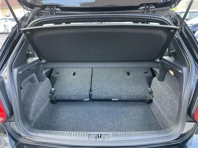 フォルクスワーゲン ポロ ブルーGT 群馬県 2015(平27)年 10.2万km ディープブラックパールエフェクト 純正ディスプレイ（ミラーリンク対応）/Bluetooth/リモコンキー×2/クルーズコントロール/パドルシフト/HIDヘッドライト/ドライブレコーダー