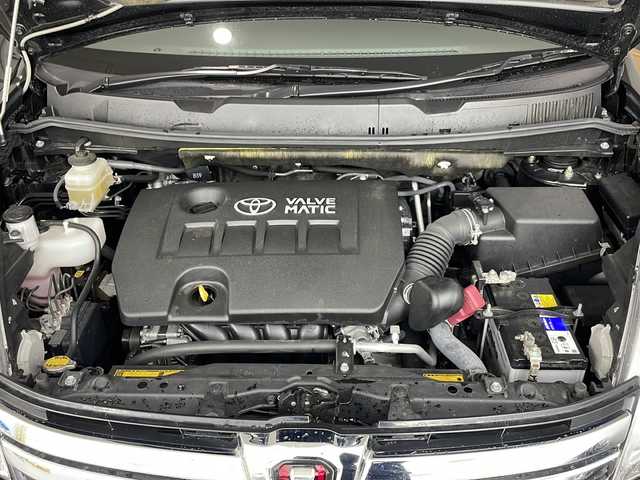 トヨタ アイシス L 道央・札幌 2015(平27)年 2.3万km ブラック ・４WD/・純正ナビ/（CD/DVD/BT/フルセグTV/SD）/・バックカメラ/・片側パワースライドドア/・横滑り防止/・社外ドラレコ/・スマートキー/・プッシュスタート/・スペアキー/・保証書/・取扱説明書