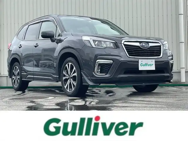 スバル フォレスター プレミアム 富山県 2020(令2)年 4.1万km マグネタイトグレーメタリック STiエアロ/4WD/アイサイトコアテクノロジー/アイサイトセイフティプラス/レーダークルーズコントロール/ブラインドスポットモニター/9インチナビ/フルセグTV/Bluetooth/DVD再生/フロントカメラ/左サイドカメラ/バックカメラ/ETC/スマートキー/デジタルインナーミラー/前後ドライブレコーダー/ハーフレザーシート/前席パワーシート/全席シートヒーター/LEDオートライト/LEDフォグライト