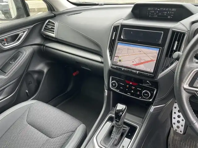 スバル フォレスター プレミアム 富山県 2020(令2)年 4.1万km マグネタイトグレーメタリック STiエアロ/4WD/アイサイトコアテクノロジー/アイサイトセイフティプラス/レーダークルーズコントロール/ブラインドスポットモニター/9インチナビ/フルセグTV/Bluetooth/DVD再生/フロントカメラ/左サイドカメラ/バックカメラ/ETC/スマートキー/デジタルインナーミラー/前後ドライブレコーダー/ハーフレザーシート/前席パワーシート/全席シートヒーター/LEDオートライト/LEDフォグライト