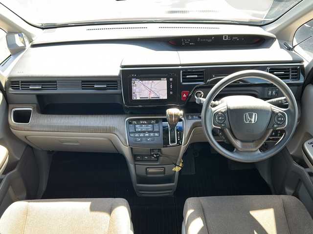ホンダ ステップワゴン G EX 山形県 2015(平27)年 8.7万km プレミアムディープロッソパール 禁煙車/4WD/クルーズコントロール/ホンダセンシング/アイドリングストップ/純正ナビ/（Bluetooth/CD/DVD/フルセグ)/両側パワースライドドア/寒冷地仕様/バックカメラ/前後ドライブレコーダー/デジタルインナーミラー/わくわくゲート/HIDオートライト/前席シートヒーター/ステアリングスイッチ/ビルトインETC/純正AWサマータイヤ(205/60/R16・5mm)4本積載/電動格納ミラー/ウィンカーミラー/スマートキー/エンジンスターター/ドアバイザー