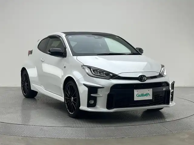 トヨタ ＧＲヤリス RS 兵庫県 2021(令3)年 5.1万km プラチナホワイトパールマイカ 純正ディスプレイオーディオ/USB BT/バックカメラ/レーダークルーズコントロール/プリクラッシュセーフティー/LTA/RSA/RCTA/PKSB/BSM/HUD/コーナーセンサー/LEDヘッドライト/LEDフォグライト/オートライト/オートハイビーム/ドライブレコーダー/スマートキー/スペアキー