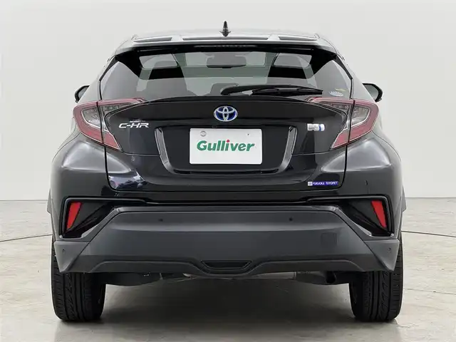 トヨタ Ｃ－ＨＲ G 福岡県 2019(平31)年 3万km ブラックマイカ 純正ナビ（フルセグＴＶ）　/バックカメラ　/ビルトインＥＴＣ　/レーダークルーズコントロール　/コーナーセンサー　/衝突軽減ブレーキ　/レーンキープ　/ＢＳＭ　/ハーフレザーシート　/シートヒーター　/純正１８インチＡＷ　/ＬＥＤ