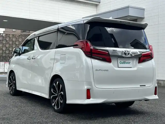 トヨタ アルファード S Cパッケージ 愛知県 2020(令2)年 2.5万km ホワイトパールクリスタルシャイン ワンオーナー/純正メモリナビ(FM/AM/CD/DVD/BT/USB/Miracast)/トヨタセーフティーセンス/ ・プリクラッシュセーフティー/ ・レーントレーシングアシスト/ ・クリアランスソナー/ ・パーキングサポートブレーキ/ ・ロードサインアシスト/ ・レーダークルーズコントロール/純正フリップダウンモニター/モデリスタエアロ/カーテシランプ/バックカメラ/クリアランスソナー・コーナーセンサー/ドライブレコーダー/レザーシート/パワーシート/シートヒーター・エアシート/ハンドルヒーター/オッドマン/パワーバックドア/両側パワースライドドア/100V充電/三眼LEDヘッドライト/フォグランプ/モデリスタAW20インチ/電動格納ミラー/nanoe/純正フロアマット/ETC/ドアバイザー/プッシュスタート/スマートキー・スペアキー１本/ステアリングリモコン/ハンズフリー/ABS/取扱説明書・保証書