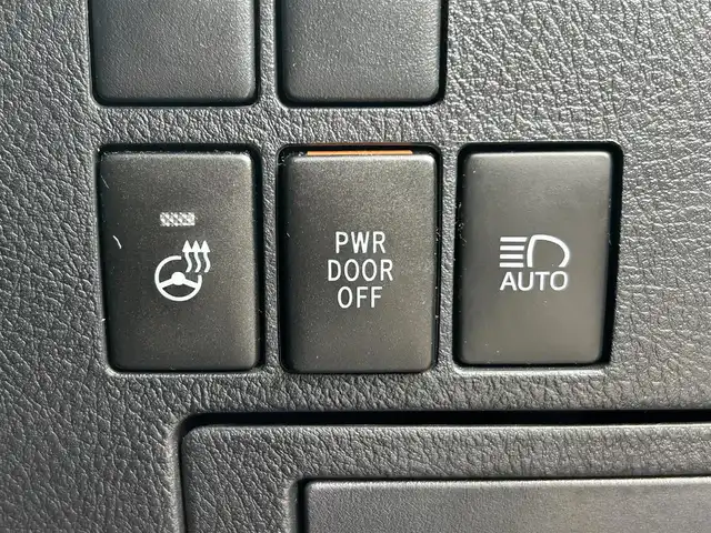 トヨタ アルファード S Cパッケージ 愛知県 2020(令2)年 2.5万km ホワイトパールクリスタルシャイン ワンオーナー/純正メモリナビ(FM/AM/CD/DVD/BT/USB/Miracast)/トヨタセーフティーセンス/ ・プリクラッシュセーフティー/ ・レーントレーシングアシスト/ ・クリアランスソナー/ ・パーキングサポートブレーキ/ ・ロードサインアシスト/ ・レーダークルーズコントロール/純正フリップダウンモニター/モデリスタエアロ/カーテシランプ/バックカメラ/クリアランスソナー・コーナーセンサー/ドライブレコーダー/レザーシート/パワーシート/シートヒーター・エアシート/ハンドルヒーター/オッドマン/パワーバックドア/両側パワースライドドア/100V充電/三眼LEDヘッドライト/フォグランプ/モデリスタAW20インチ/電動格納ミラー/nanoe/純正フロアマット/ETC/ドアバイザー/プッシュスタート/スマートキー・スペアキー１本/ステアリングリモコン/ハンズフリー/ABS/取扱説明書・保証書