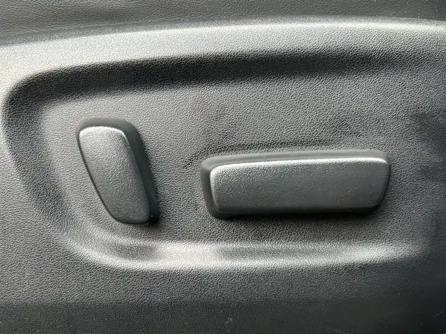 トヨタ アルファード S Cパッケージ 愛知県 2020(令2)年 2.5万km ホワイトパールクリスタルシャイン ワンオーナー/純正メモリナビ(FM/AM/CD/DVD/BT/USB/Miracast)/トヨタセーフティーセンス/ ・プリクラッシュセーフティー/ ・レーントレーシングアシスト/ ・クリアランスソナー/ ・パーキングサポートブレーキ/ ・ロードサインアシスト/ ・レーダークルーズコントロール/純正フリップダウンモニター/モデリスタエアロ/カーテシランプ/バックカメラ/クリアランスソナー・コーナーセンサー/ドライブレコーダー/レザーシート/パワーシート/シートヒーター・エアシート/ハンドルヒーター/オッドマン/パワーバックドア/両側パワースライドドア/100V充電/三眼LEDヘッドライト/フォグランプ/モデリスタAW20インチ/電動格納ミラー/nanoe/純正フロアマット/ETC/ドアバイザー/プッシュスタート/スマートキー・スペアキー１本/ステアリングリモコン/ハンズフリー/ABS/取扱説明書・保証書