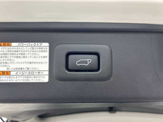 トヨタ アルファード S Cパッケージ 三重県 2020(令2)年 2.5万km ホワイトパールクリスタルシャイン /禁煙車//ナビ機能付き純正9インチディスプレイオーディオ//モデリスタエアロ(F)//純正12.1インチフリップダウンモニター//モデリスタ20インチAW//CD・DVDデッキ//両側パワースライドドア//電動リアゲート//100V電源//DN席シートベンチレーション//DN席パワーシート//シートメモリー//トヨタセーフティセンス//衝突軽減ブレーキ//レーントレーシングアシスト//レーダークルーズコントロール//パーキングサポートブレーキ//ロードサインアシスト//前後クリアランスソナー//社外前後ドライブレコーダー//サイドカーテンエアバッグ//バックカメラ