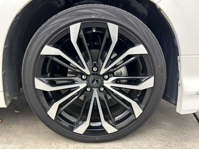 トヨタ アルファード S Cパッケージ 三重県 2020(令2)年 2.5万km ホワイトパールクリスタルシャイン /禁煙車//ナビ機能付き純正9インチディスプレイオーディオ//モデリスタエアロ(F)//純正12.1インチフリップダウンモニター//モデリスタ20インチAW//CD・DVDデッキ//両側パワースライドドア//電動リアゲート//100V電源//DN席シートベンチレーション//DN席パワーシート//シートメモリー//トヨタセーフティセンス//衝突軽減ブレーキ//レーントレーシングアシスト//レーダークルーズコントロール//パーキングサポートブレーキ//ロードサインアシスト//前後クリアランスソナー//社外前後ドライブレコーダー//サイドカーテンエアバッグ//バックカメラ