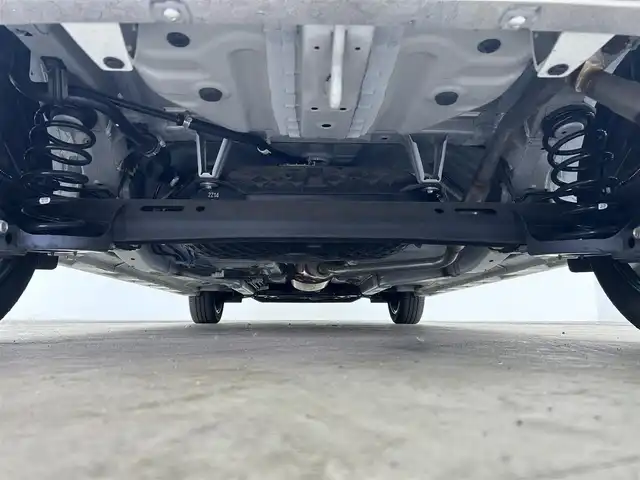 ダイハツ タント カスタム RS 千葉県 2023(令5)年 0.8万km シャイニングホワイトパール 禁煙車/スマートアシスト　/両側電動スライドドア　/ＬＥＤヘッドライト（オートライト機能付）　/フォグランプ　/シートヒーター　/社外オーディオ　/アイドリングストップ　/プッシュスタート　/電動パーキングブレーキ　/オートホールド/社外フロアマット/電動格納サイドミラー/リアサンシェード/ISOFIX/運転席シートリフター/ウィンカーミラー/前後コーナーセンサー