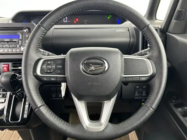 ダイハツ タント カスタム RS 千葉県 2023(令5)年 0.8万km シャイニングホワイトパール 禁煙車/スマートアシスト　/両側電動スライドドア　/ＬＥＤヘッドライト（オートライト機能付）　/フォグランプ　/シートヒーター　/社外オーディオ　/アイドリングストップ　/プッシュスタート　/電動パーキングブレーキ　/オートホールド/社外フロアマット/電動格納サイドミラー/リアサンシェード/ISOFIX/運転席シートリフター/ウィンカーミラー/前後コーナーセンサー