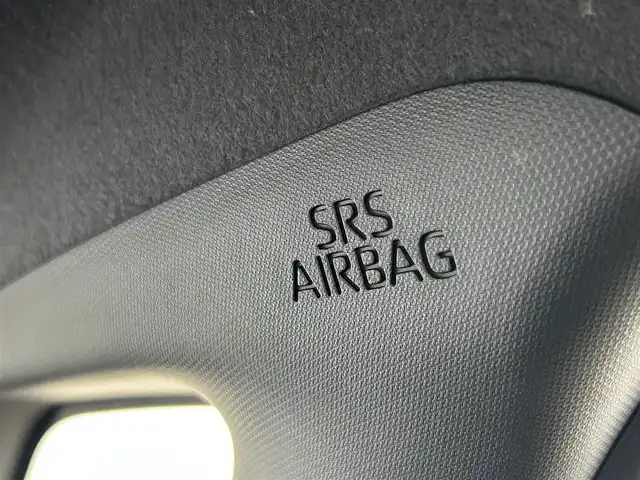 ダイハツ タント カスタム RS 千葉県 2023(令5)年 0.8万km シャイニングホワイトパール 禁煙車/スマートアシスト　/両側電動スライドドア　/ＬＥＤヘッドライト（オートライト機能付）　/フォグランプ　/シートヒーター　/社外オーディオ　/アイドリングストップ　/プッシュスタート　/電動パーキングブレーキ　/オートホールド/社外フロアマット/電動格納サイドミラー/リアサンシェード/ISOFIX/運転席シートリフター/ウィンカーミラー/前後コーナーセンサー