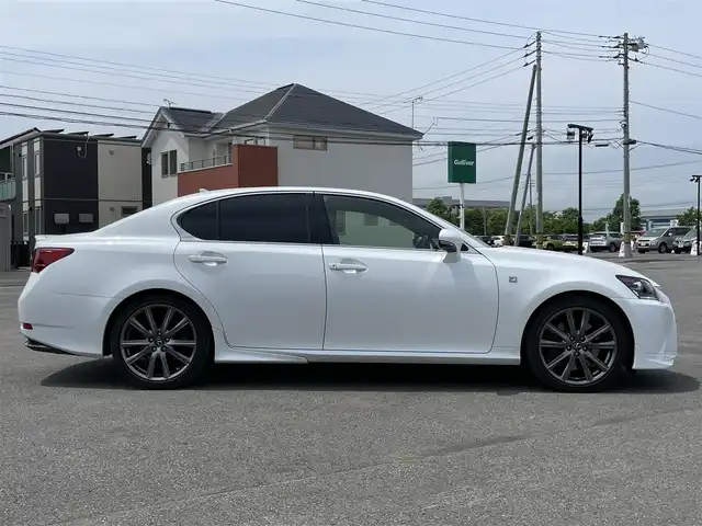 レクサス ＧＳ 450h Fスポーツ 道央・札幌 2012(平24)年 1.5万km ホワイトパールクリスタルシャイン ワンオーナー/純正メーカーナビ/CD/DVD/BT/フルセグ/横滑り防止装置/クルーズコントロール/バックカメラ/ビルトインETC/自動防眩ミラー/DRIVEMODE切替/EVMODE/SNOWMODE/前席パワーシート/D席メモリーシート/前席シートヒーター/前席エアシート/レザーシート/革巻きステアリング/ステアリングリモコン/パドルシフト/電動パーキング/ブレーキホールド/MTモード付AT/プッシュスタート/スマートキー/カードキー/LEDヘッドライト/オートライト/フォグランプ/ヘッドライトウォッシャー/電動格納ミラー/ヒーテッドドアミラー/ウィンカーミラー/純正フロアマット/スペアキー/純正エンジンスターター/AW付冬タイヤ積込/235/40/R19/2011年/山6mm