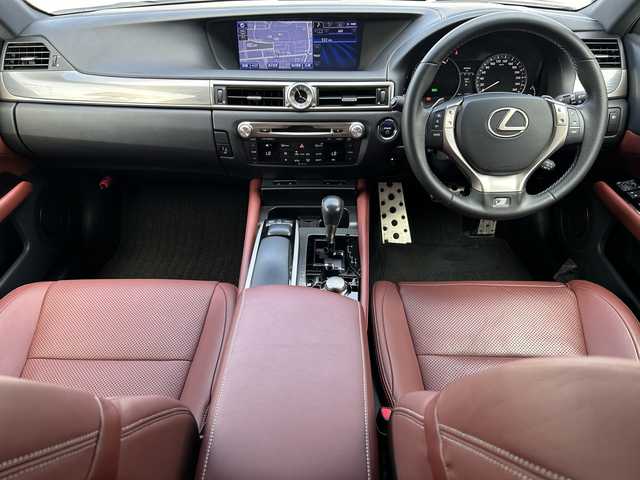 レクサス ＧＳ 450h Fスポーツ 福島県 2012(平24)年 1.5万km ホワイトパールクリスタルシャイン ワンオーナー/純正メーカーナビ/　【フルセグ/CD/DVD/BT】/横滑り防止装置/クルーズコントロール/バックカメラ/ビルトインETC/自動防眩ミラー/DRIVEMODE切替/EVMODE/SNOWMODE/前席パワーシート/D席メモリーシート/前席シートヒーター/前席エアシート/レザーシート/革巻きステアリング/ステアリングリモコン/パドルシフト/電動パーキング/ブレーキホールド/MTモード付AT/プッシュスタート/スマートキー/カードキー/LEDヘッドライト/オートライト/フォグランプ/ヘッドライトウォッシャー/電動格納ミラー/ヒーテッドドアミラー/ウィンカーミラー/純正フロアマット/スペアキー/純正エンジンスターター/AW付冬タイヤ積込/235/40/R19/2011年/山6mm
