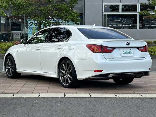 レクサス ＧＳ 450h Fスポーツ 福島県 2012(平24)年 1.5万km ホワイトパールクリスタルシャイン ワンオーナー/純正メーカーナビ/　【フルセグ/CD/DVD/BT】/横滑り防止装置/クルーズコントロール/バックカメラ/ビルトインETC/自動防眩ミラー/DRIVEMODE切替/EVMODE/SNOWMODE/前席パワーシート/D席メモリーシート/前席シートヒーター/前席エアシート/レザーシート/革巻きステアリング/ステアリングリモコン/パドルシフト/電動パーキング/ブレーキホールド/MTモード付AT/プッシュスタート/スマートキー/カードキー/LEDヘッドライト/オートライト/フォグランプ/ヘッドライトウォッシャー/電動格納ミラー/ヒーテッドドアミラー/ウィンカーミラー/純正フロアマット/スペアキー/純正エンジンスターター/AW付冬タイヤ積込/235/40/R19/2011年/山6mm