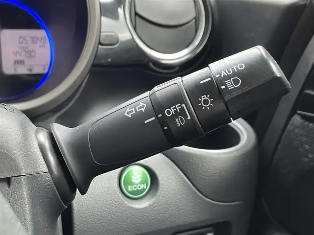 ホンダ Ｎ ＢＯＸ カスタム G ターボパッケージ 滋賀県 2013(平25)年 5.8万km クリスタルブラックパール 禁煙車/社外ナビ/（フルセグTV/Bluetooth/CD/DVD/SD/USB)/両側パワースライドドア/ステアリングスイッチ/本革巻ステアリング/クルーズコントロール/パドルシフト/スマートキー/スペアキー/オートライト/電動格納ミラー/ＥＴＣ/プッシュスタート/純正15インチアルミホイール/純正フロアマット