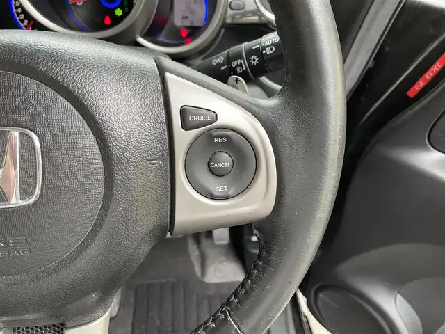ホンダ Ｎ ＢＯＸ カスタム G ターボパッケージ 滋賀県 2013(平25)年 5.8万km クリスタルブラックパール 禁煙車/社外ナビ/（フルセグTV/Bluetooth/CD/DVD/SD/USB)/両側パワースライドドア/ステアリングスイッチ/本革巻ステアリング/クルーズコントロール/パドルシフト/スマートキー/スペアキー/オートライト/電動格納ミラー/ＥＴＣ/プッシュスタート/純正15インチアルミホイール/純正フロアマット
