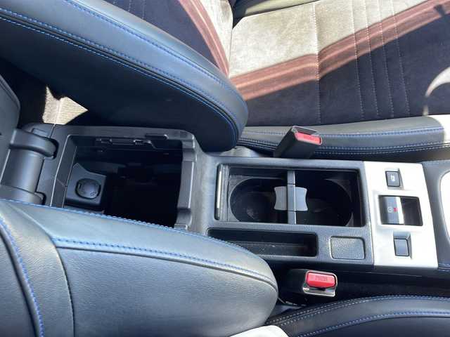 スバル レヴォーグ 2．0GT－S アイサイト 新潟県 2014(平26)年 9万km ライトニングレッド 社外ナビ（Bluetooth/DTV/FM/AM）/衝突軽減装置　/レーダークルーズコントロール　/ＥＴＣ　/フルセグテレビ/ハーフレザーシート　/パワーシート/キーオートライト　/オートエアコン　/ＬＥＤヘッドライト/パドルシフト/クリアランスソナー/純正１８インチアルミ/シガーソケット/ドアバイザー/フォグランプ/電動格納ウィンカーミラー