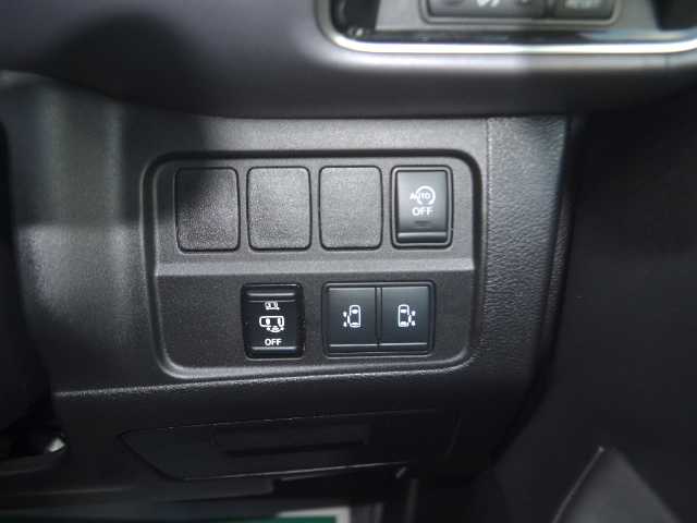 日産 セレナ ハイウェイスター V 宮城県 2021(令3)年 3.2万km ブリリアントホワイトパール /　1オーナー/　純正メモリーナビ/　フルセグTV/　Bluetooth/　全方位モニター/　ETC/　前後ドライブレコーダー/　純正エンジンスターター/　両側電動スライドドア/　LEDヘッドライト/　LEDフォグランプ/　プロパイロット/　エマージェンシーブレーキ/　インテリジェントLI/　ブラインドスポットモニター/　クルーズコントロール/　純正16インチAW/　フロアマット/　ドアバイザー/　スマートキー2個/