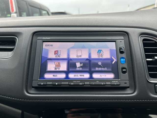 ホンダ ヴェゼル ハイブリッド 富山県 2016(平28)年 4.7万km パール 純正メモリーナビ/【CD/DVD/BT/USB/SD/ipod/フルセグTV】/バックカメラ/ホンダセンシング/クルーズコントロール/レーンキープアシスト/衝突軽減ブレーキ/デジタルインナーミラー/ルーフレール/純正フロアマット/純正１７インチアルミホイール　/ビルトインＥＴＣ/ドライブレコーダー/スマートキー