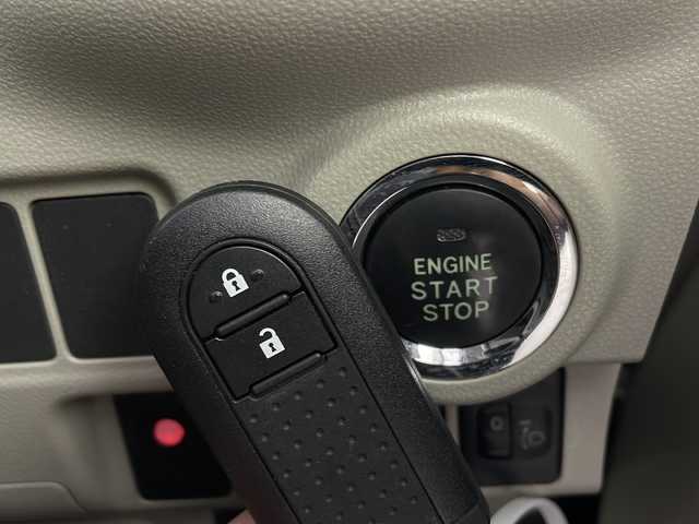ダイハツ キャスト スタイル X SAⅢ 新潟県 2018(平30)年 6.9万km ディープブルークリスタルマイカ 4WD/スマートアシストIII/純正メモリナビ/　CD/DVD/Bluetooth/フルセグTV/バックカメラ/オートライト/純正14インチアルミホイール/ステアリングリモコン/フォグランプ/電格ミラー/ホイール付き夏タイヤ積込/スマートキー/ETC