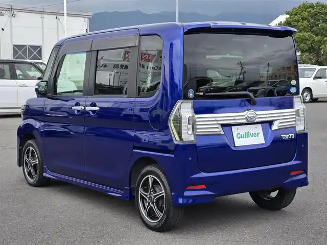 ダイハツ タント カスタム RS トップED SAⅡ 鹿児島県 2016(平28)年 6.4万km ディープブルークリスタルマイカ 純正後席フリップダウンモニター　/ビルトインＥＴＣ　/両側パワースライドドア　/バックカメラ　/純正ＳＤナビ（ＮＳＺＮ－Ｘ６６Ｄ－Ｔ３）　/Ｂｌｕｅｔｏｏｔｈオーディオ　/ハーフレザーシート　/コーナーセンサー/プッシュスタート/スマートキー/BALMINUMアルミホイール(14インチ)/横滑り防止装置/衝突被害軽減システム/ターボ車/ワンオーナー/エアバッグ(W＋サイド)