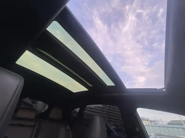 レクサス ＮＸ 350h Fスポーツ 栃木県 2023(令5)年 3.4万km ホワイトノーヴァガラスフレーク ワンオーナー/3眼LEDヘッドライト/純正14インチメモリナビ/フルセグテレビ/バックカメラ/ウィンカーミラー/ACC/サンルーフ/ドアバイザー/プッシュスタート/パワーバックドア/フットトランクオープナー/ヘッドアップディスプレイ/ETC2.0